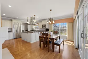 23056 Foxridge Ct, Deer Park, IL 60010 - Photo 11