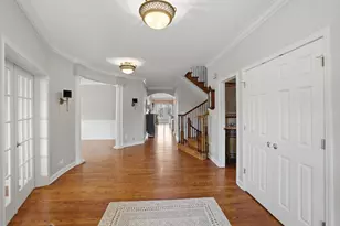 23056 Foxridge Ct, Deer Park, IL 60010 - Photo 3