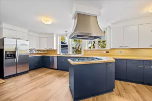 274 Vine Ave, Lake Forest, IL 60045 - Photo 11