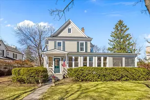 274 Vine Ave, Lake Forest, IL 60045 - Photo 1