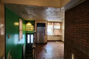 8506 S Euclid Ave, Chicago, IL 60617 - Photo 19