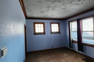 8506 S Euclid Ave, Chicago, IL 60617 - Photo 5