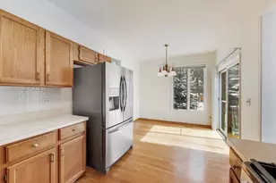 220 University Dr, Mount Prospect, IL 60056 - Photo 15