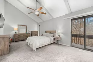 42W470 Red Bud Ct, Saint Charles, IL 60175 - Photo 21