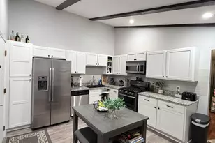 42W470 Red Bud Ct, Saint Charles, IL 60175 - Photo 9