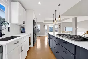 81 Parkside Ct, North Aurora, IL 60542 - Photo 17