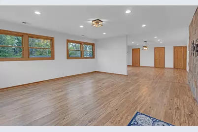 27514 N Forest Garden Road, Wauconda, IL 60084 - Photo 17