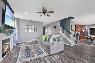 2322 Pagosa Springs Dr, Aurora, IL 60503 - Photo 9