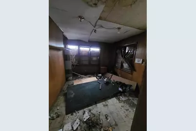 469 S Wildwood Avenue, Kankakee, IL 60901 - Photo 5