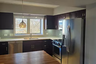 635 Perrie Dr, Elk Grove Village, IL 60007 - Photo 5