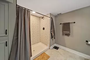 1S336 Buttercup Ln, Villa Park, IL 60181 - Photo 17