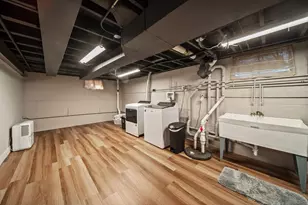 1S336 Buttercup Ln, Villa Park, IL 60181 - Photo 21