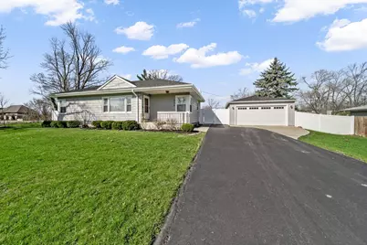 1S336 Buttercup Lane, Villa Park, IL 60181 - Photo 11