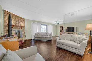 15702 Foxbend Ct, Orland Park, IL 60462 - Photo 3