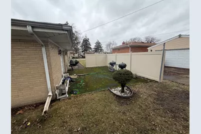 15265 Drexel Avenue, South Holland, IL 60473 - Photo 5