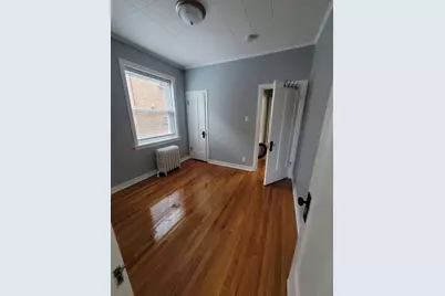 9109 Keating Avenue, Skokie, IL 60076 - Photo 7