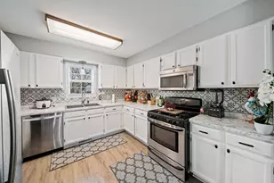 10093 W Ford Ave, Beach Park, IL 60099 - Photo 7