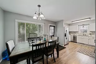 10093 W Ford Ave, Beach Park, IL 60099 - Photo 5