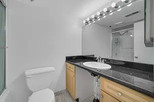 2614 N Clybourn Ave, Chicago, IL 60614 - Photo 15