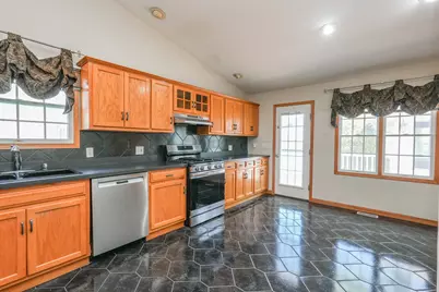 671 Diversatech Drive N, Manteno, IL 60950 - Photo 9
