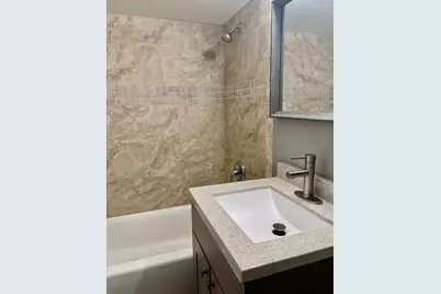 7830 W North Avenue #305, Elmwood Park, IL 60707 - Photo 5