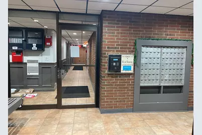 7830 W North Avenue #305, Elmwood Park, IL 60707 - Photo 13