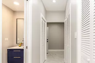 4448 Joliet Ave, Lyons, IL 60534 - Photo 17