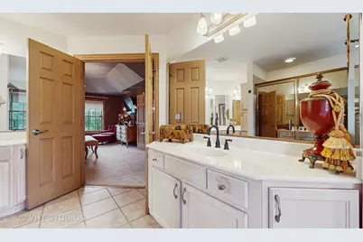 1527 Lexington Circle, Schaumburg, IL 60173 - Photo 31