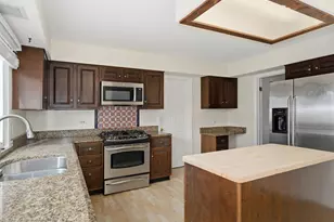 2432 Auburn Ln, Northbrook, IL 60062 - Photo 7