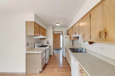 5132 W 105th Place, Oak Lawn, IL 60453 - Photo 15