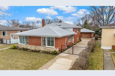 5132 W 105th Place, Oak Lawn, IL 60453 - Photo 1