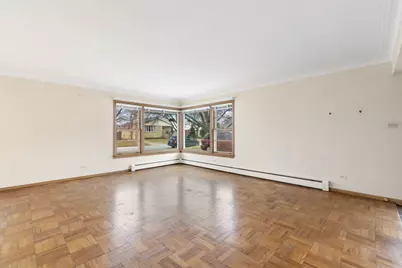 5132 W 105th Place, Oak Lawn, IL 60453 - Photo 7