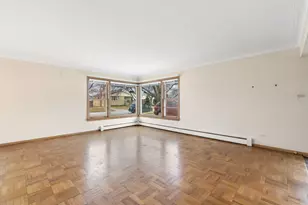 5132 W 105th Pl, Oak Lawn, IL 60453 - Photo 7