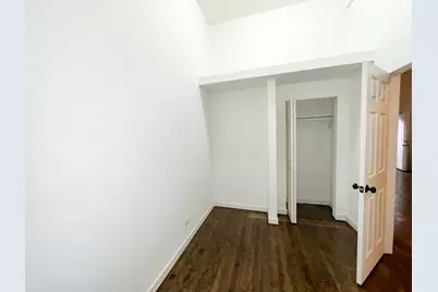 8714 S Commercial Avenue, Chicago, IL 60617 - Photo 7