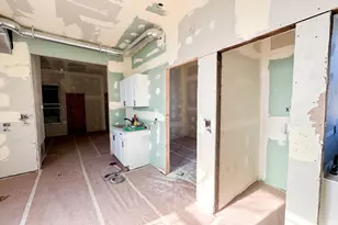 8714 S Commercial Ave, Chicago, IL 60617 - Photo 11