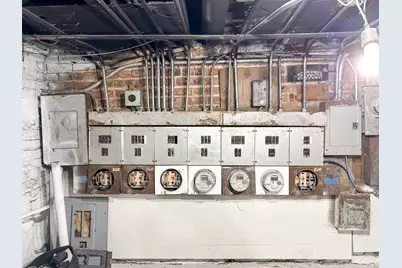 8714 S Commercial Avenue, Chicago, IL 60617 - Photo 15