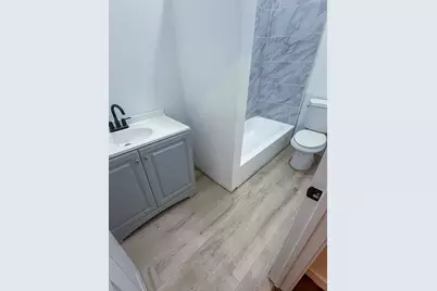 8714 S Commercial Avenue, Chicago, IL 60617 - Photo 9