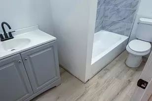 8714 S Commercial Ave, Chicago, IL 60617 - Photo 9