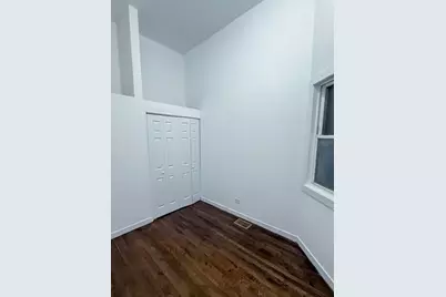 8714 S Commercial Avenue, Chicago, IL 60617 - Photo 3