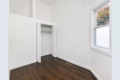 8714 S Commercial Avenue, Chicago, IL 60617 - Photo 11