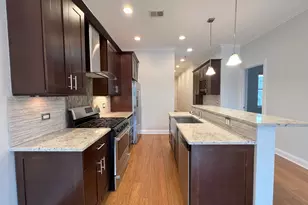 1002 W Van Buren St, Chicago, IL 60607 - Photo 3