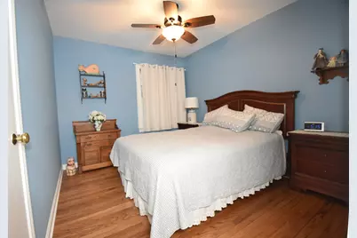 111 W Prairie Avenue, Wheaton, IL 60187 - Photo 9