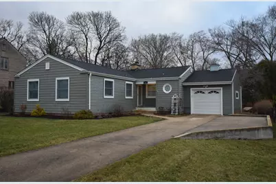 111 W Prairie Avenue, Wheaton, IL 60187 - Photo 1