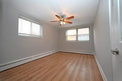 6833 N Oakley Avenue #2A, Chicago, IL 60645 - Photo 7