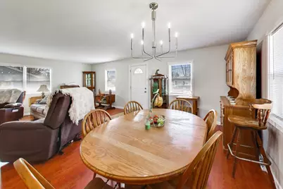 401 E Lincoln Street, Sycamore, IL 60178 - Photo 9