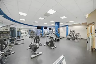 260 E Chestnut St, Chicago, IL 60611 - Photo 25