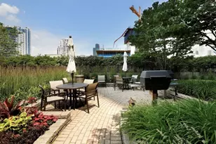 400 N LaSalle St, Chicago, IL 60654 - Photo 11