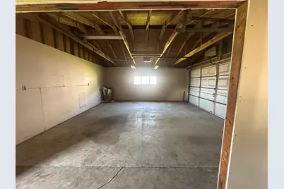 415 W Livingston Road, Streator, IL 61364 - Photo 15