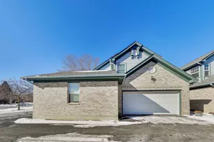 418 Kresswood Dr, McHenry, IL 60050 - Photo 19