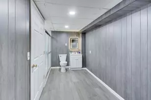 418 Kresswood Dr, McHenry, IL 60050 - Photo 15